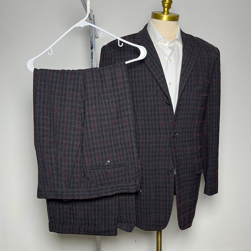 Cigar Couture Suit Mens 40L W34 Charcoal Burgundy Plaid 3-Button Textured Blazer